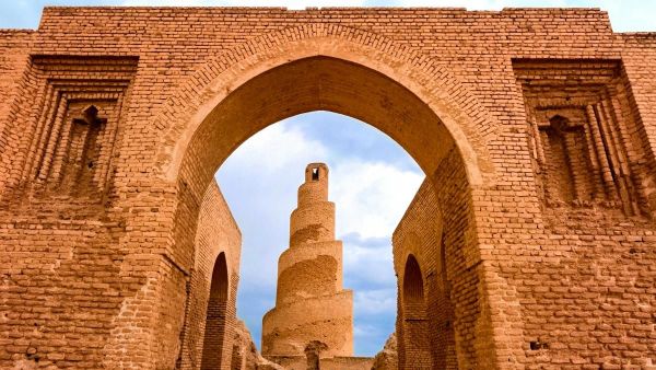 Menelisik Uniknya Menara Spiral Masjid Agung Samarra Irak