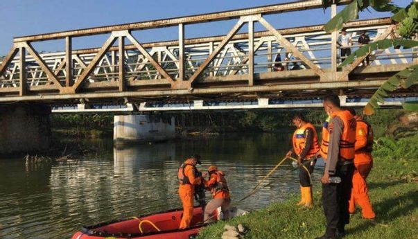 Berita Jateng: Tiga Bocah Mati Terseret Air Sungai saat Mereka Asyik Berenang