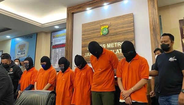 Ini 6 Staff Holywings Indonesia yang Promosi Alkohol Gratis Untuk Nama “Muhammad-Maria” Berujung Penistaan Agama