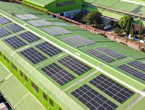 Manfaatin Energi Surya Bikin KAI Hemat Rp2,5 Miliar
