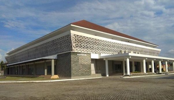Bertaraf Internasional, Menilik Proyek Pembangunan  Taman Budaya Bantul