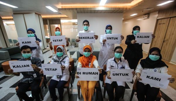 Kisah Para Dokter Pasien Covid-19 yang Bekerja Keras Tak Kenal Libur