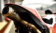 Dipakai di Balap MotoGP, Ini Kelebihan Knalpot Akrapovic