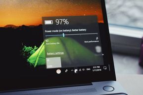 Cara Menggunakan Fitur Peringatan Baterai Lemah di Windows 11