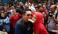 Rayakan Ulang Tahun Pernikahan ke-24, Begini Ucapan Manis Ridwan Kamil untuk Sang Istri