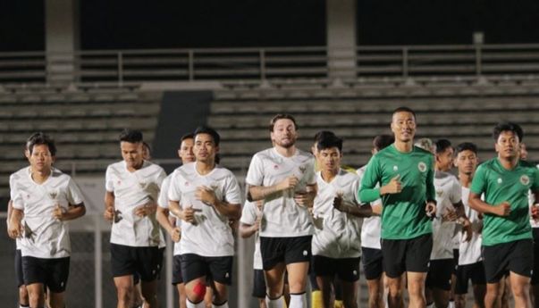 Jalani Latihan Perdana, Nova Arianto: Kondisi Pemain Timnas Indonesia Cukup Baik dan Prima