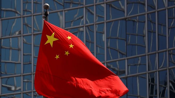 Diperketat, China Larang Warga Asing Keluar dari China