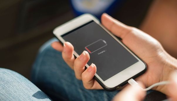 Bisa Lebih Cepat! Ikuti Tips dan Trik Mengisi Daya Ponsel Android