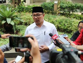 Ridwan Kamil Janji Bakal Naikan Penghasilan Pengurus RT-RW di Jakarta