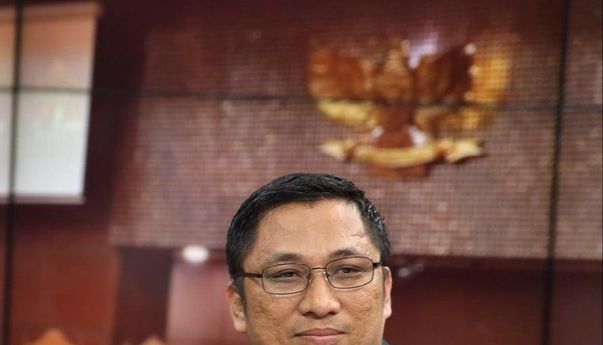 Soal Pemilu 2024, Feri Amsari: Pemilu Indonesia Tidak Bisa Ditunda, Kecuali Kiamat!