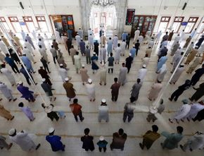 Idul Adha Jatuh di Hari Terakhir Pelaksanaan PPKM Darurat, Apakah Tetap Bakal Ada Shalat dan Kurban?