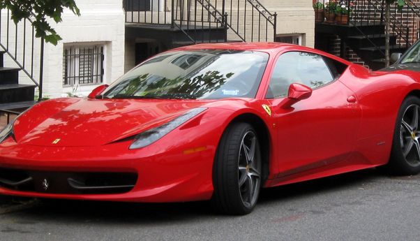 Harga dan Jenis Mobil Ferrari