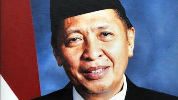 Wapres ke-9 RI Hamzah Haz Meninggal Dunia, Akan Dimakamkan di Pemakaman Keluarga di Bogor