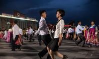Sedih Banget, 8 Pemuda Korea Utara Dipenjara Seumur Hidup Gegara Nonton 'Crash Landing On You'