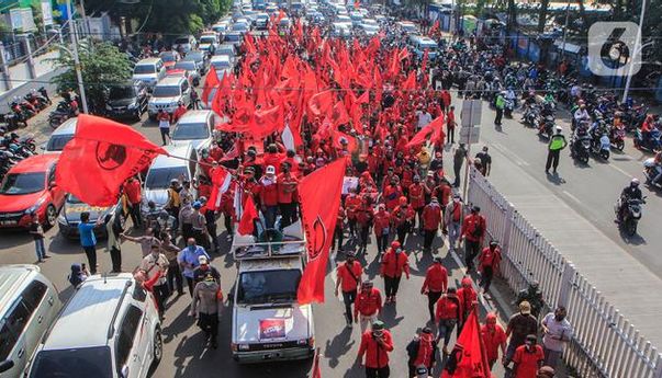 Ramai-ramai Daftar Pemilu 2024: PDI Perjuangan Bawa Rombongan Long March ke KPU