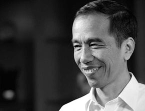 Bukan Utang yang Menumpuk, Rezim Presiden Jokowi Bisa Tumbang karena Krisis Sembako dan Energi