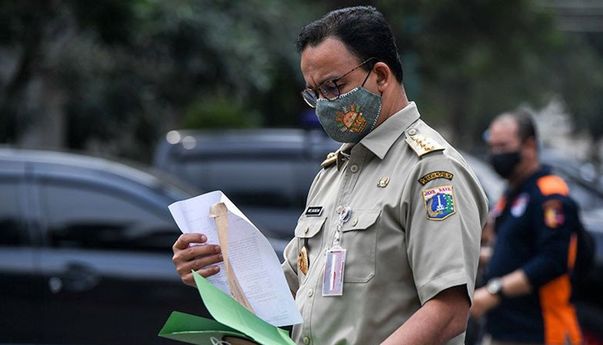 Anies Terbitkan Aturan PPKM Level 3 saat Nataru, Mal Harus Tutup Jam 9 Malam