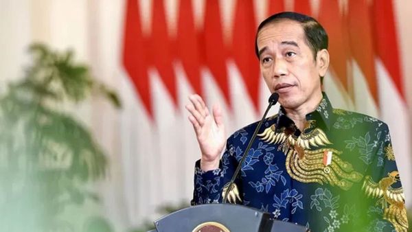 Ucapkan Selamat HUT Bhayangkara, Jokowi Semangati Polri Terus Berikan Layanan Terbaik ke Masyarakat