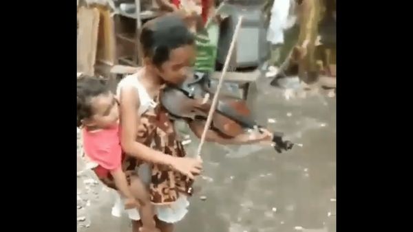 Video Gadis Kecil Bermain Violin Menggendong Balita Viral, Addie MS Merespons