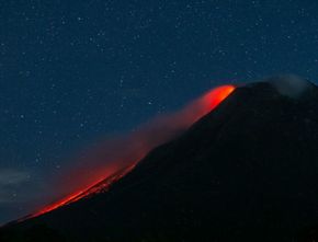 Update Gunung Merapi: Terhitung 19 Kali Luncurkan Guguran Lava Pijar Radius 1000 sampai 1.500 Meter