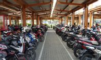 Puluhan Sepeda Motor Diparkir Bertahun-tahun di Parkiran Bandara Ngurah Rai