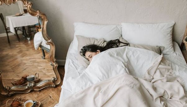 Biar Nyenyak, Ikuti Tips Mengatasi Pikiran Obsesif sebelum Tidur