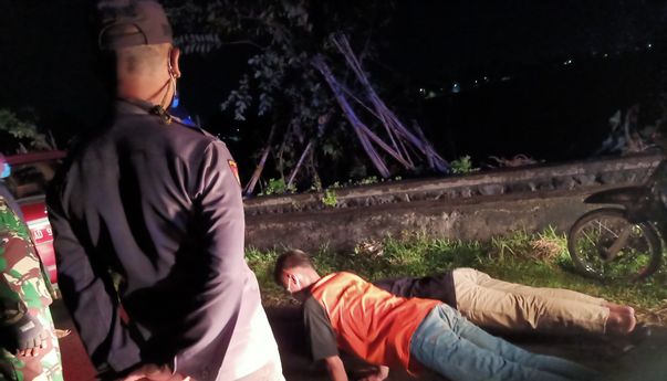 2 Pemuda Karangdowo Disuruh Push Up karena Gak Pakai Masker, Koramil: Ayo Tambah 10 Kali