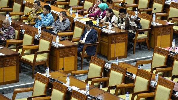 DPR RI Menyetujui Rancangan Aturan Penambahan Kursi DPR-DPRD di 2024