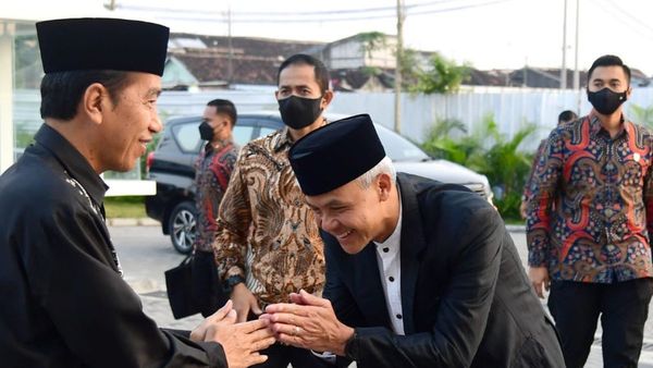 Hasto Sebut PDIP Sedih Ditinggal Jokowi, Ganjar: Banteng Enggak Cengeng