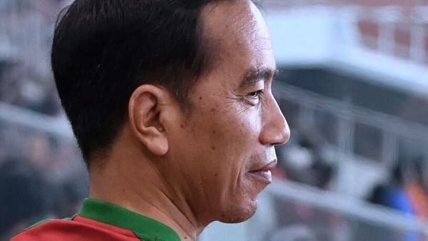 Rocky Gerung Soal Timnas Kalah Telak dari Thailand: Akibat Jokowi Bangun Infrastruktur tapi Abai Bangun Nutrisi
