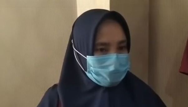 Hervina Kembali Mengajar Usai Permintaan Maaf Kepsek yang Telah Memecatnya