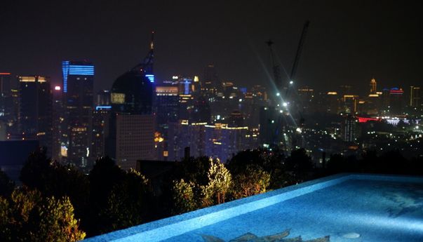 Nikmati Tahun Baru di Jakarta, Spot Terbaik Menyaksikan Kembang Api di Rooftop