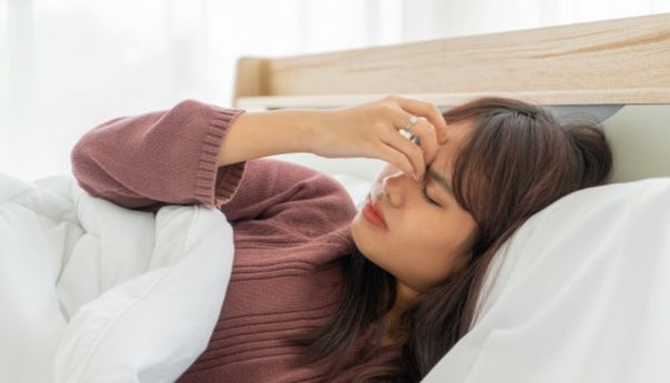 Dari GERD hingga Berat Badan Naik, Inilah 5 Bahaya Langsung Tidur Setelah Sahur