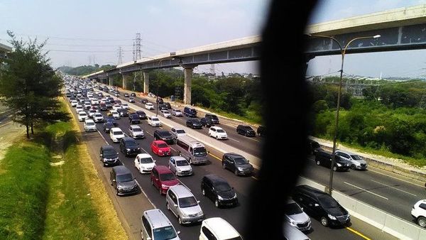 Polusi Udara di Jakarta Mengkhawatirkan, DPRD Minta Pemprov DKI Kurangi Sepeda Motor