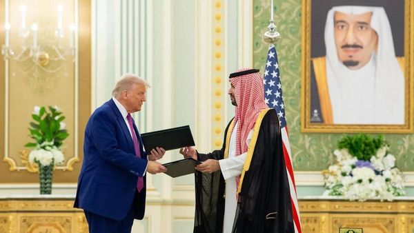 Donald Trump Sepakati Penjualan Senjata Rp2.353 Triliun ke Arab Saudi, Terbesar dalam Sejarah AS