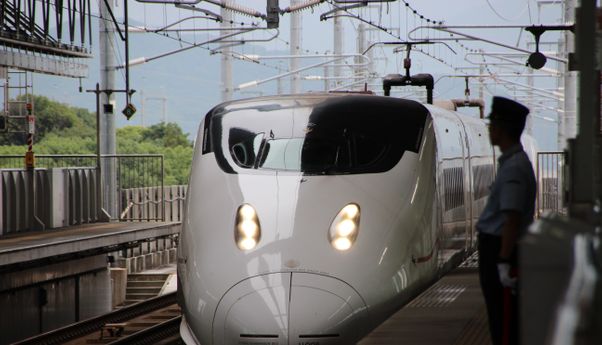 Masinisnya Sakit Perut, Shinkansen Berkecepatan 150 Km/Jam Dikemudikan Kondektur