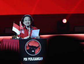 Effendi Simbolon Sebut Hasto Tersangka Petaka Besar PDIP, Nilai Megawati Harus Mundur dari Ketum