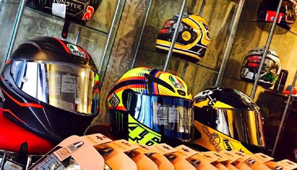 Pusatnya Toko Helm di Solo Segala Macam Aksesoris Riding