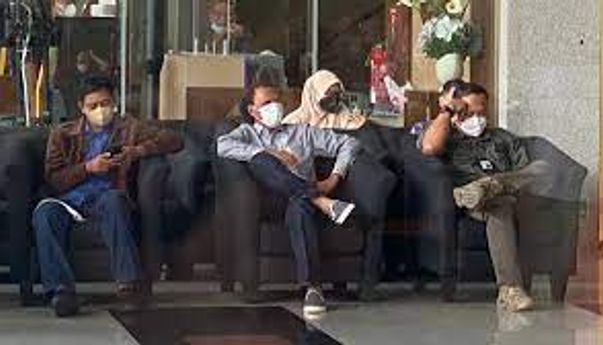 Hercules Marah di KPK: Mau Dihajar? Minggir!