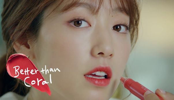 Cantik dan Natural, Ini Dia Berbagai  Lipstick dan Lip Tint yang Dipakai Artis Korea!