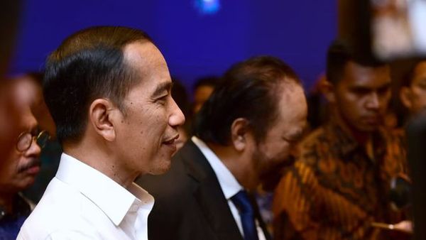 Jokowi Hadiri HUT NasDem, Paloh: Kalau Saja Tak Dibatasi Pasti Jokowi Lanjut 3 Periode
