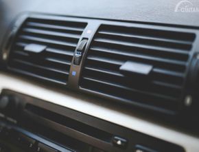 4 Masalah pada AC Mobil yang Sering Terjadi Tiba-Tiba dan Penangannya
