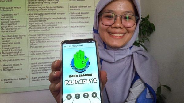 Ukhti Cantik asal Padang Ciptakan Aplikasi Bank Sampah jadi Emas
