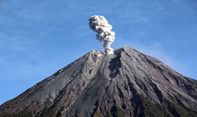 Gunung Semeru Erupsi Pagi Ini, Semburkan Abu Vulkanik 1.000 Meter
