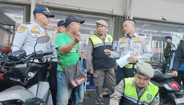 Dishub DKI Catat 55 Jukir Liar Minimarket Terjaring Razia di Hari Pertama