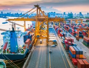 Pasokan Panel Surya di India Terancam Kelebihan: Tantangan Bagi Sektor Energi Bersih