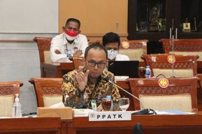 Penerima Bansos Main Judol, Kepala PPATK Ungkap Total Transaksi Hampir Rp1 Triliun