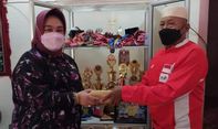 Tidak Hanya Apriyani Rahayu, Ayahnya Pun Dapat Bonus Uang Rp 100 Juta dan Satu Unit Rumah