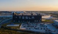 Niat Saingi Indonesia: Malaysia Ajak Tesla Bangun Pabrik di Negaranya