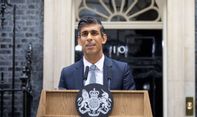 Rishi Sunak Minta Maaf Usai Video Lepas Sabuk Pengaman saat Berkendara Beredar di Media Sosial